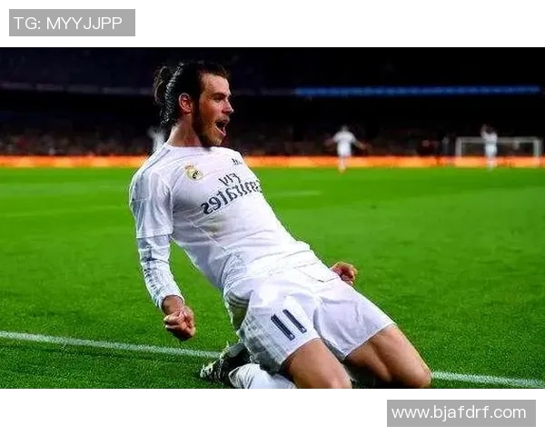 欧洲足球明星争霸赛:聚焦顶级球员和豪门球队的巅峰对决 欧洲足球明星争霸赛:聚焦顶级球员和豪门球队的巅峰对决