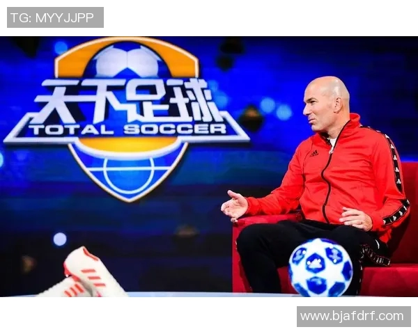 80年代香港足球队传奇球星回顾:黄金岁月与辉煌足迹 80年代香港足球队传奇球星回顾:黄金岁月与辉煌足迹